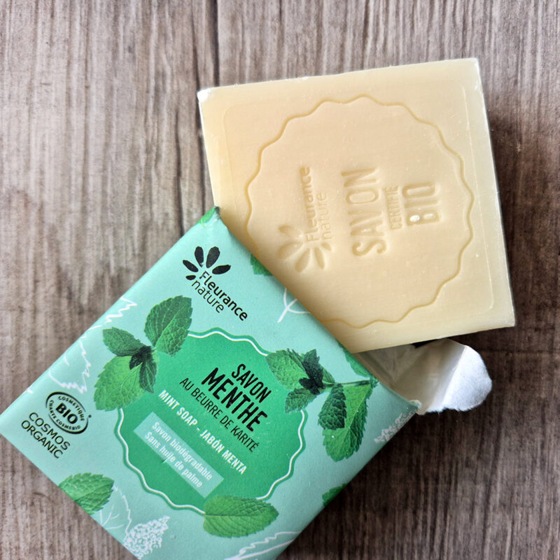 Săpun cu unt de shea și parfum de menta 100g - imagine 2